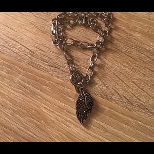 Marcasite leaf choker/bracelet